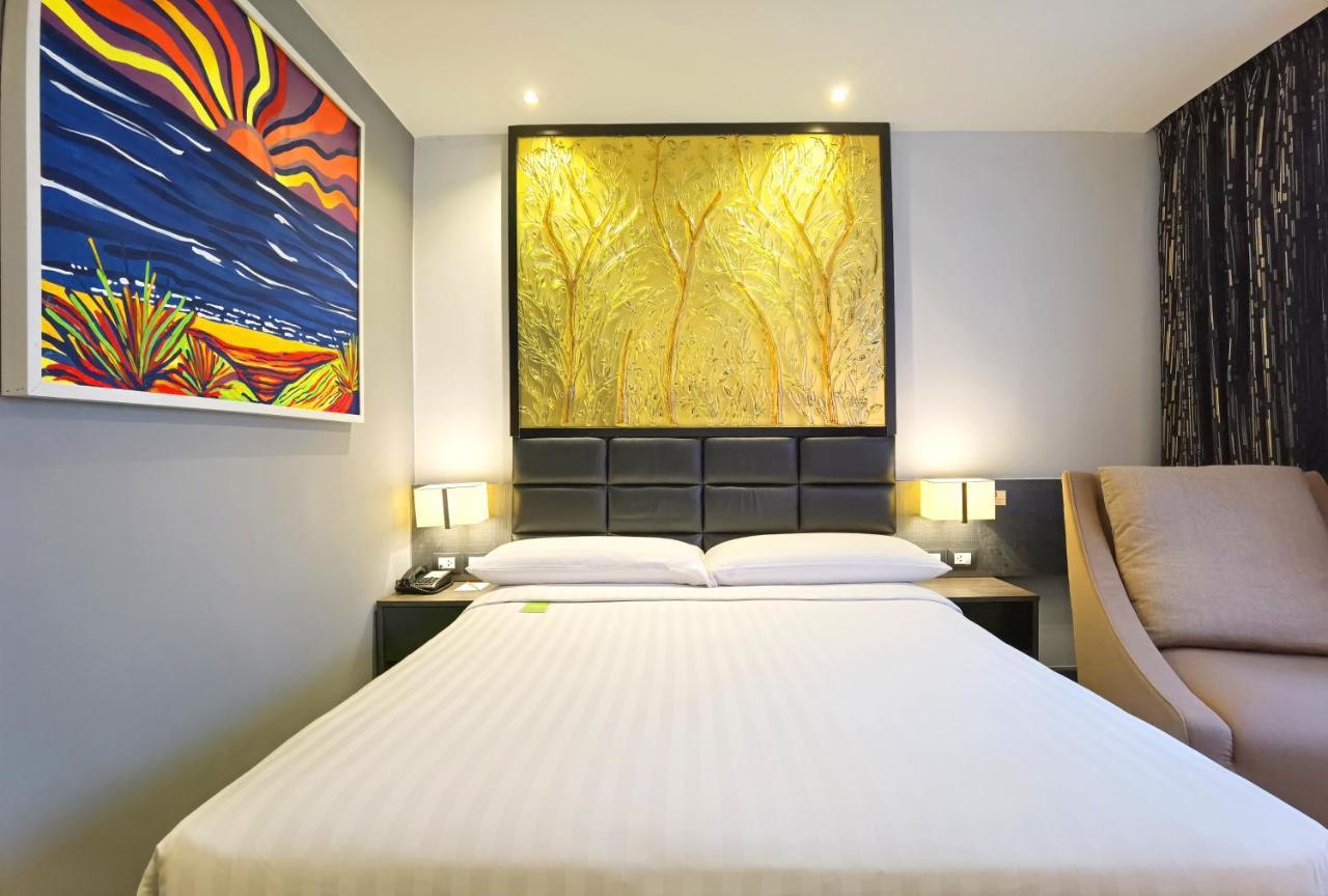 Nova Express Pattaya Hotel Екстер'єр фото
