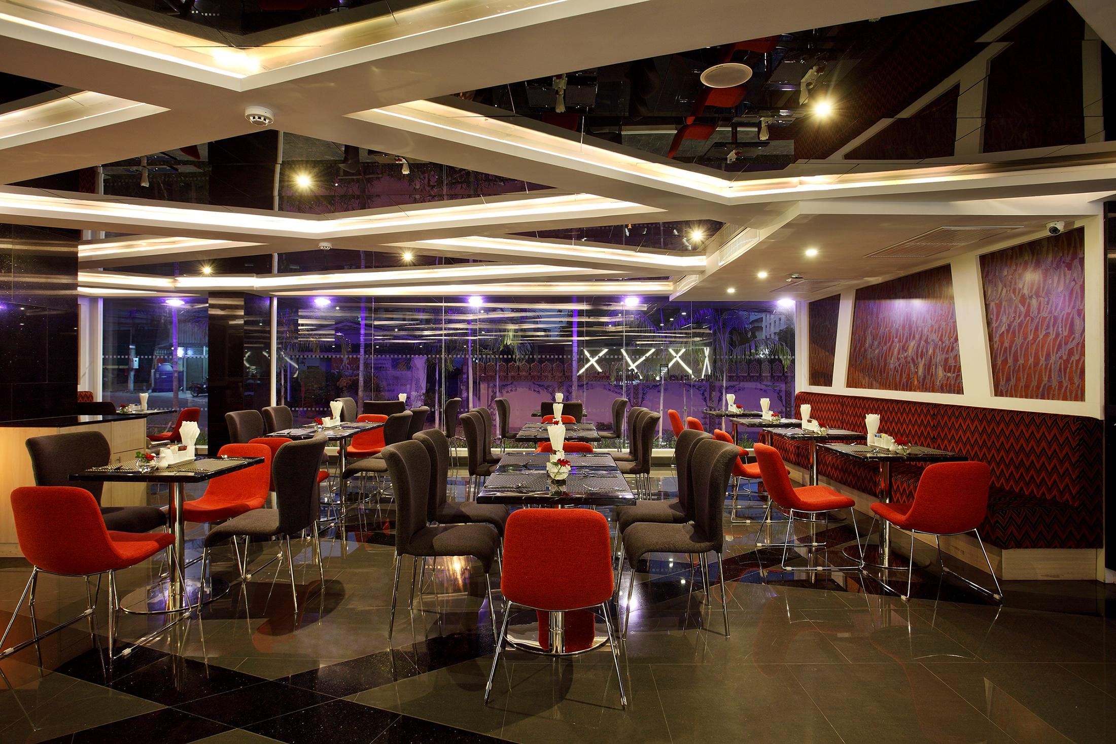 Nova Express Pattaya Hotel Екстер'єр фото