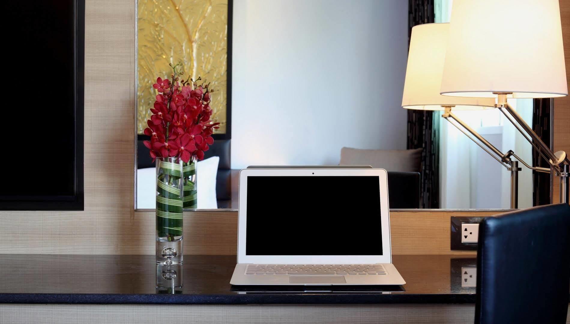 Nova Express Pattaya Hotel Екстер'єр фото